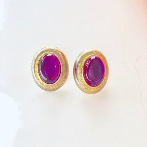 Vintage Two Sisters post earrings
